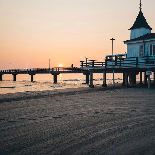 Seebrücke Ahlbeck bei Sonnenuntergang | © Konrad Langer